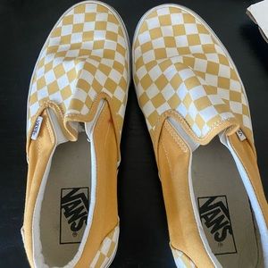 Yellow checkered vans WOMANS SIZE 10